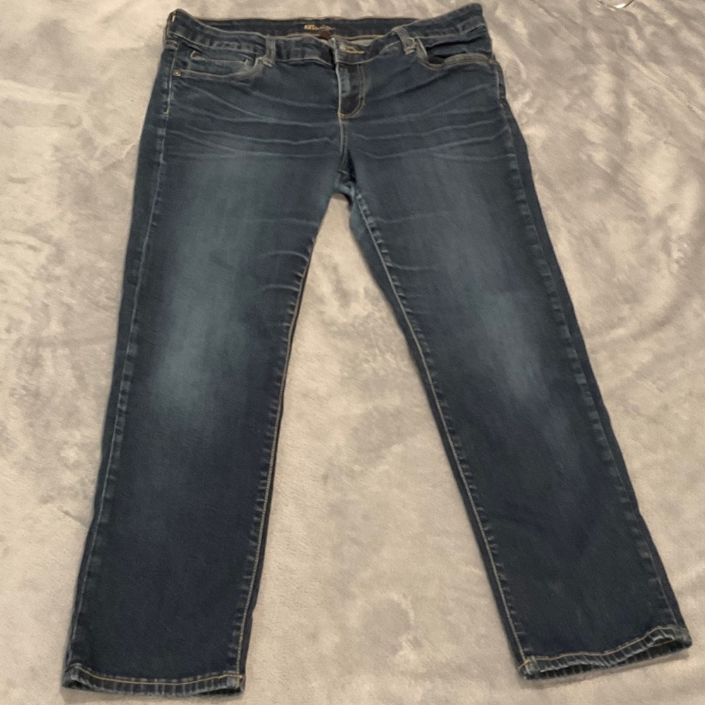 Stylish Dark Blue Women's Straight Leg Jeans